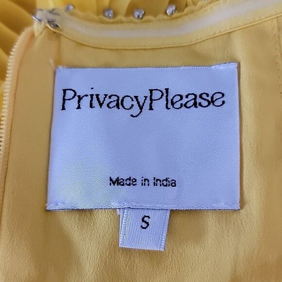 Privacy Please Yellow Sundress - Picture 7 of 8